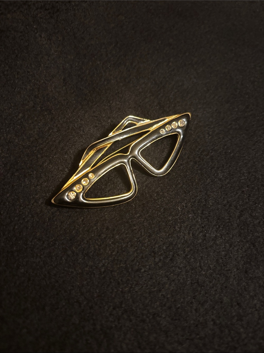 Vintage Black Enamel CatEye Glasses Brooch Pin